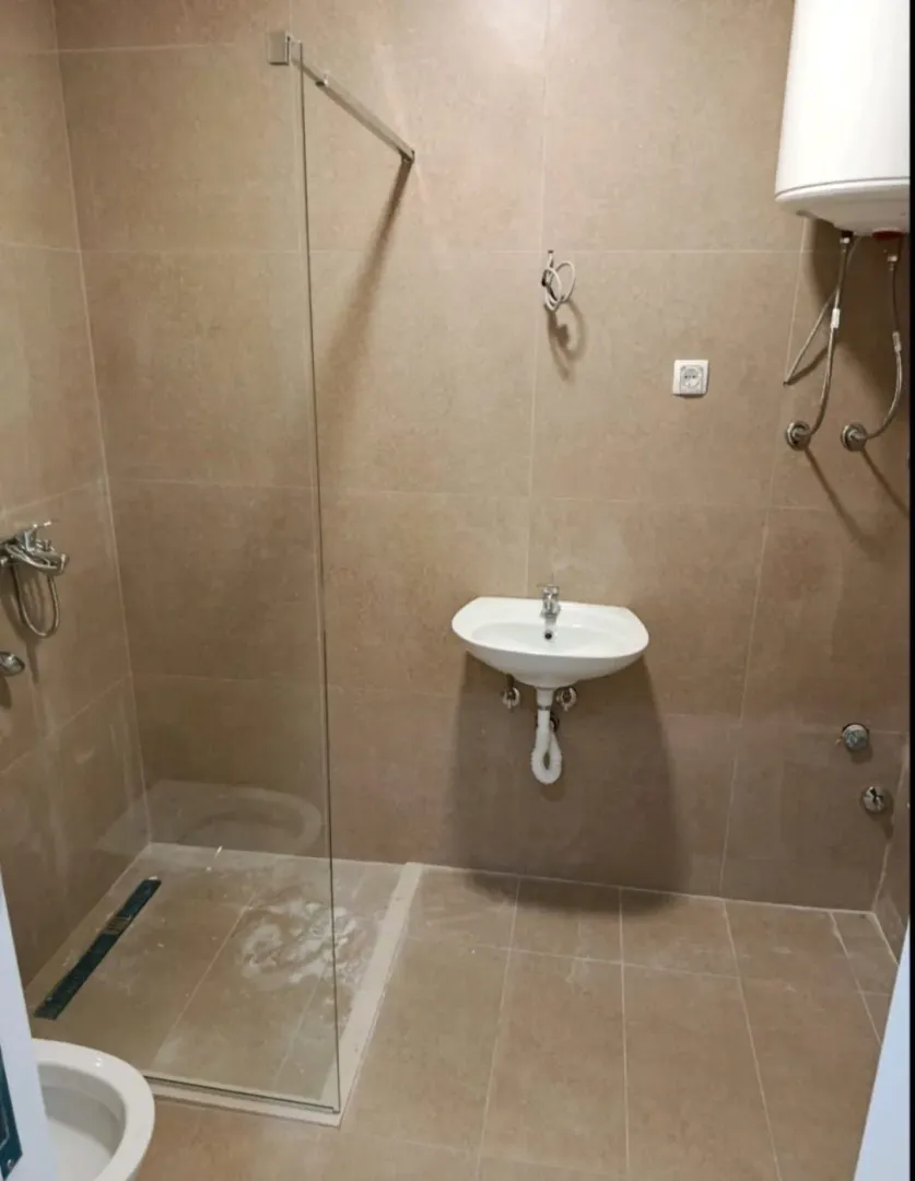 Prodaja, jednosoban stan, 45m², Tološi, Podgorica