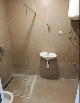 Prodaja, jednosoban stan, 45m², Tološi, Podgorica - image 4