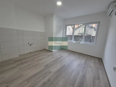 Prodaja, jednosoban stan, 39m², Centar, Jagodina - image 3