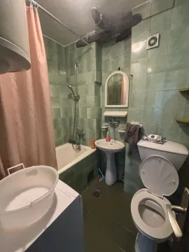 Izdavanje, trosoban stan, 95m², Blok 5, Podgorica - image 2