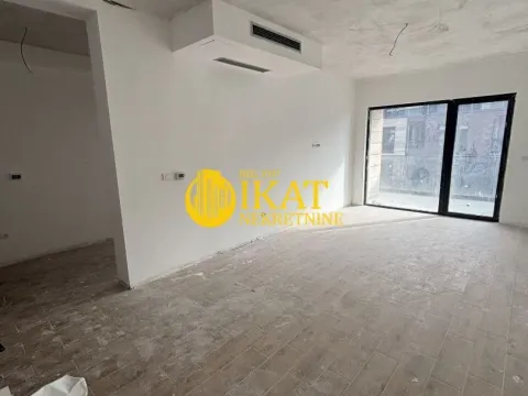 Prodaja, trosoban stan, 98m², Alibunar, Srbija - image 4