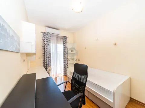 Rent, three bedroom apartment, 86m², Stara Varoš, Podgorica - image 25