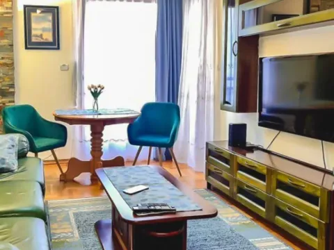 Rent, one bedroom apartment, 35m², Pobrežje, Podgorica