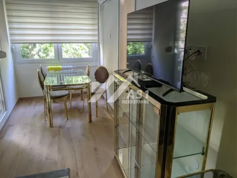 Izdavanje, dvosoban stan, 52m², Liman 3, Novi Sad Sve Podlokacije - image 6