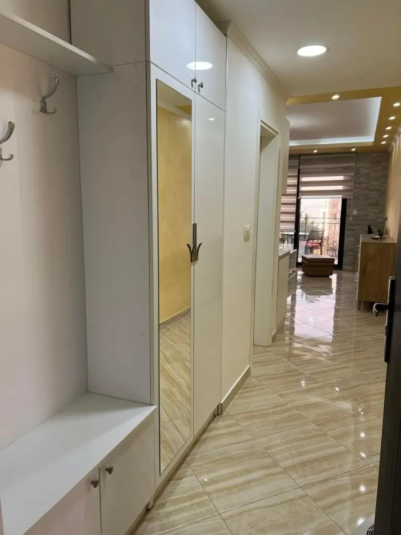 Izdavanje, garsonjera, 33m², Dobra Voda, Bar