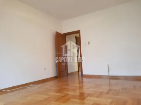 Rent, house, 500m², Senjak, Beograd - image 12