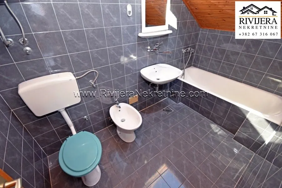 Prodaja, trosoban stan, 94m², Meljine, Herceg Novi