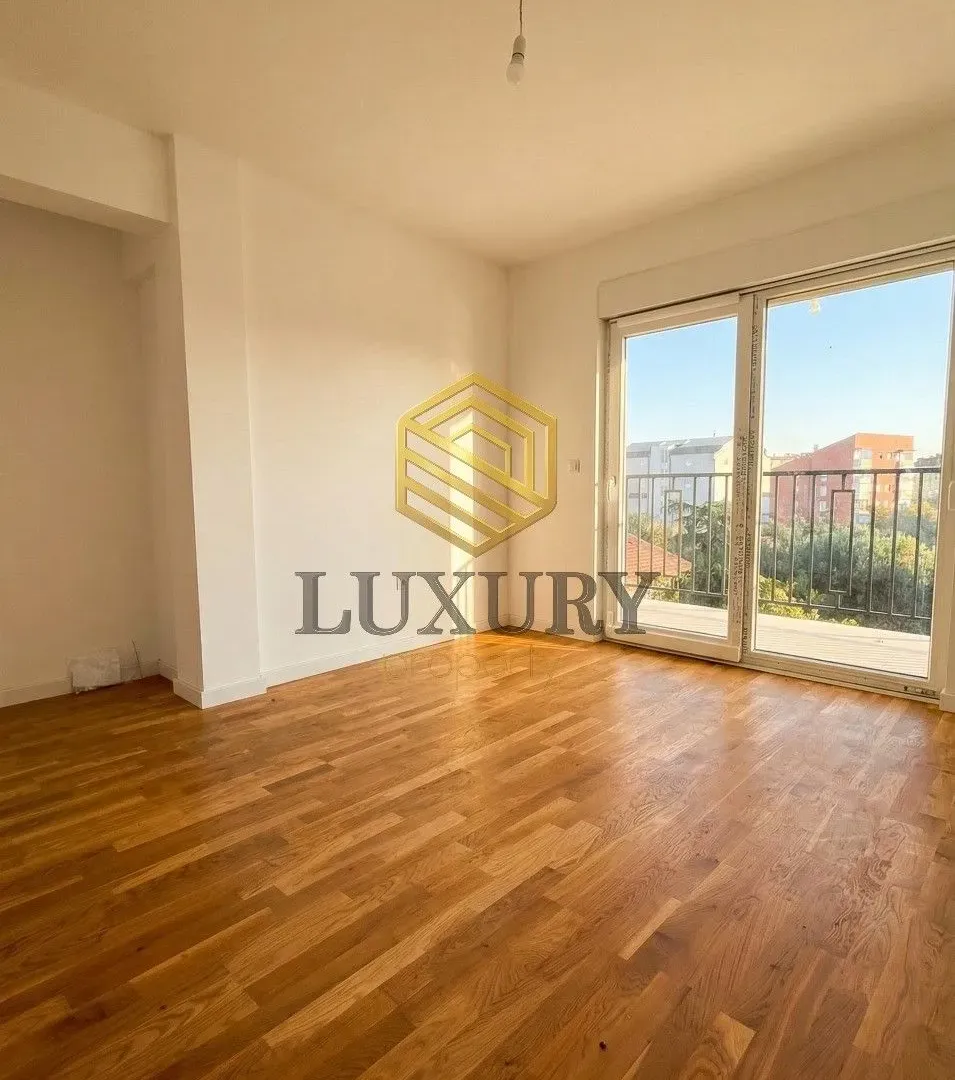 Prodaja, jednosoban stan, 68m², Zabjelo, Podgorica