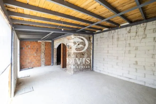 Sale, apartment, 241m², Stari Grad, Beograd