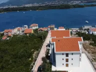 Prodaja, dvosoban stan, 72m², Bogišići, Tivat - image 1