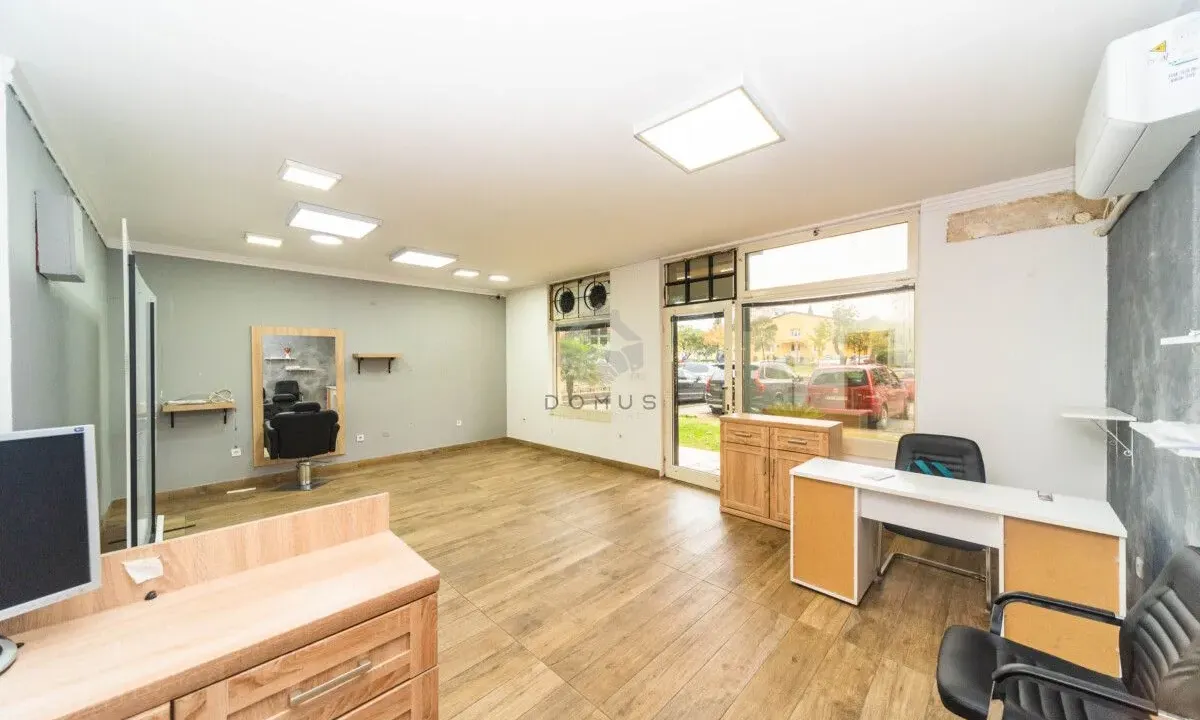 Izdavanje, poslovni prostor, 38m², Stara Varoš, Podgorica