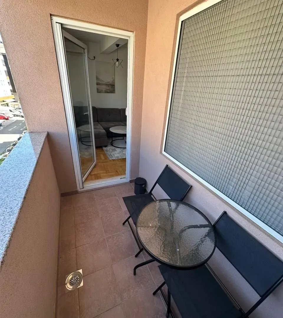 Izdavanje, jednosoban stan, 40m², Ljubović, Podgorica