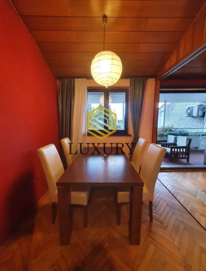 Prodaja, trosoban stan, 114m², Momišići, Podgorica