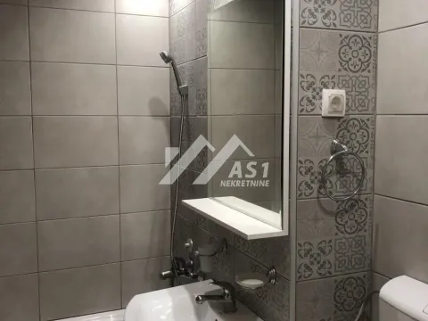 Izdavanje, dvosoban stan, 51m², Sajam, Novi Sad Sve Podlokacije - image 9