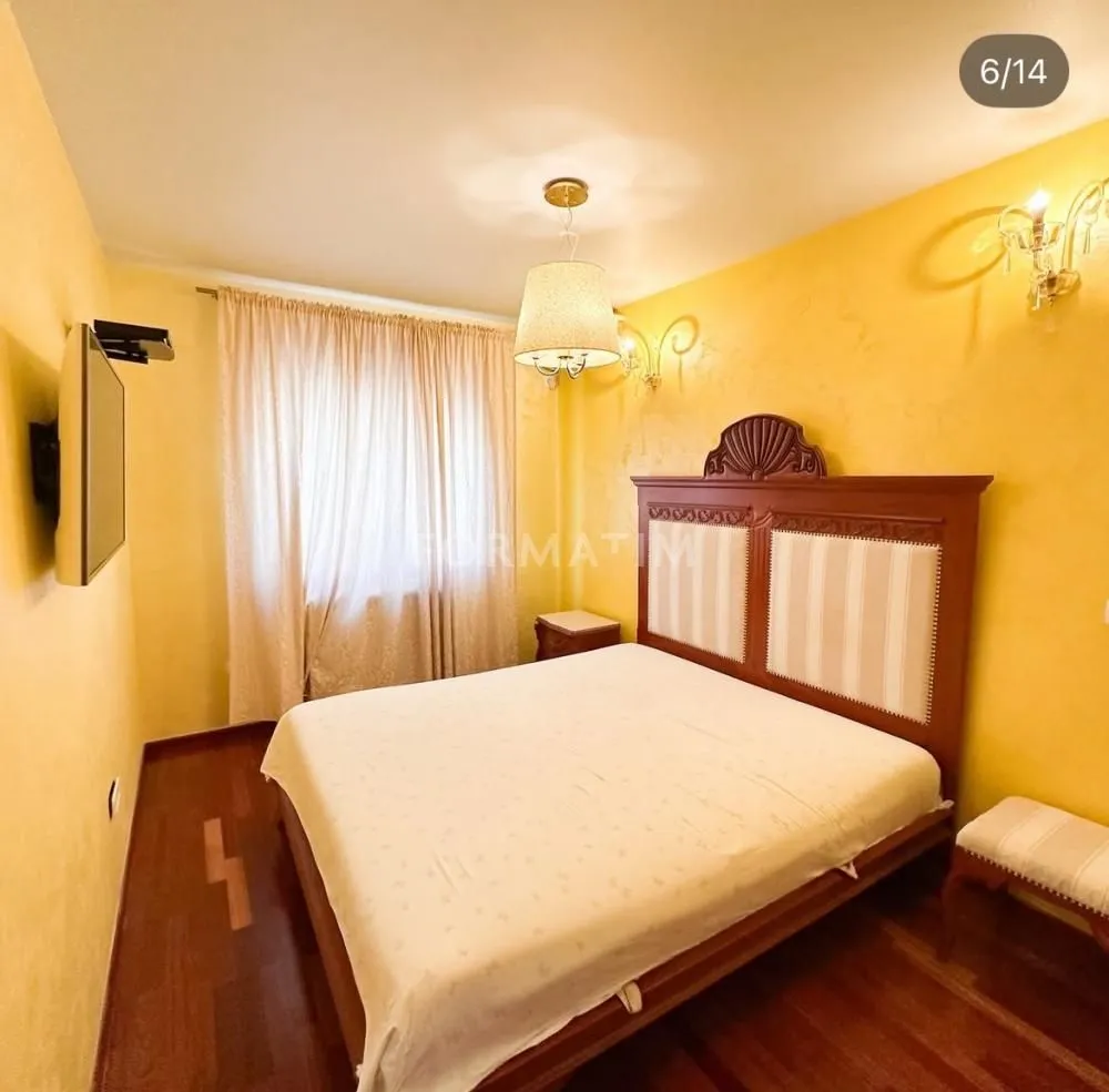 Prodaja, trosoban stan, 90m², Pod Goricom, Podgorica
