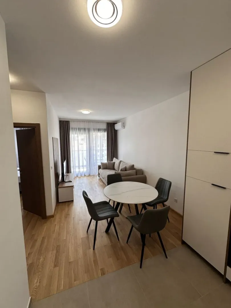 Rent, one bedroom apartment, 44m², Rozino, Budva