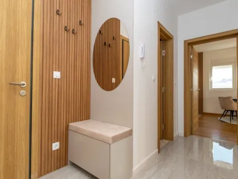 Izdavanje, dvosoban stan, 75m², City Kvart, Podgorica - image 3