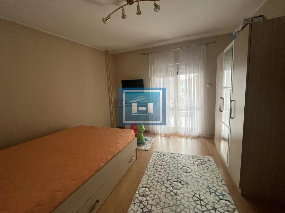 Prodaja, četvorosoban stan, 96m², Centar, Jagodina