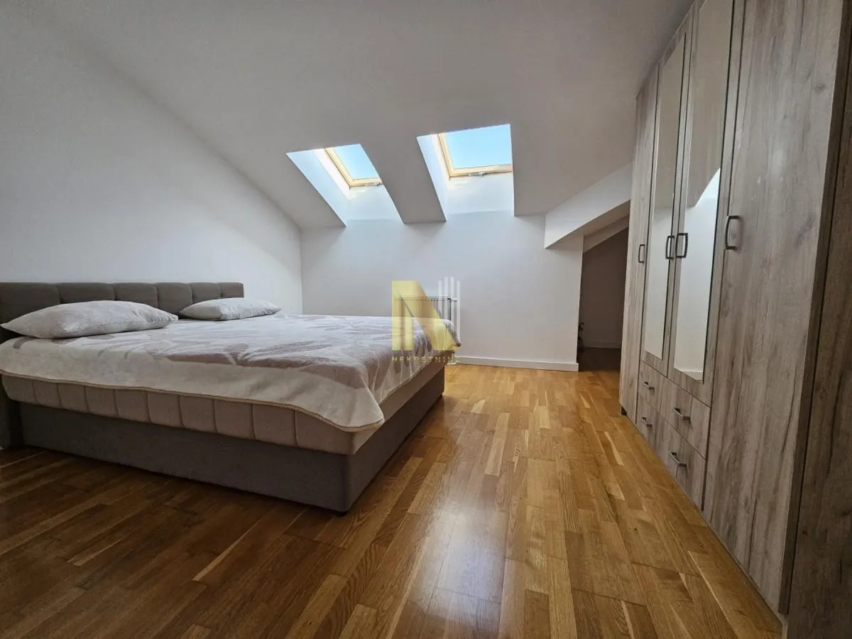 Prodaja, trosoban stan, 99m², Novo naselje, Novi Sad