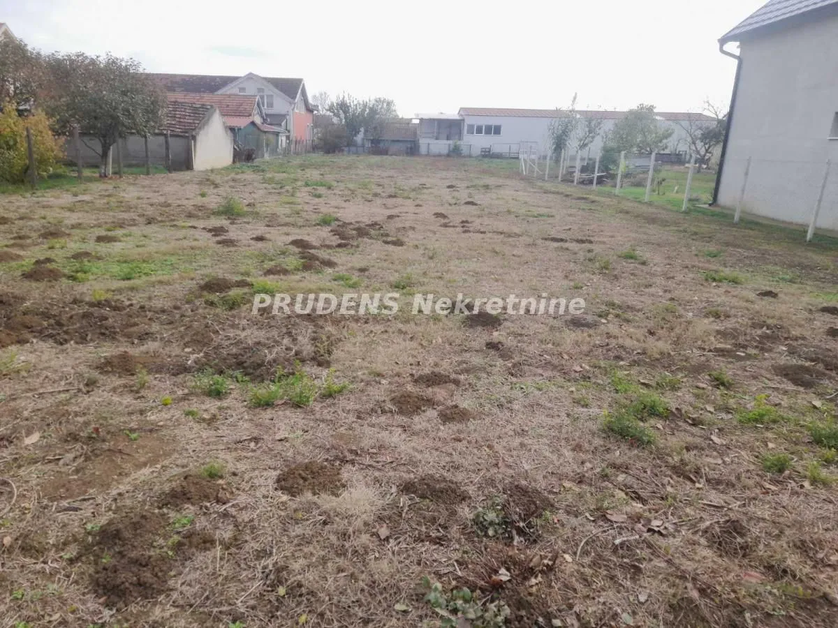 Prodaja, plac, 1300m², Boljevci, Surčin