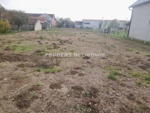 Sale, land lot, 1300m², Boljevci, Surčin - image 2