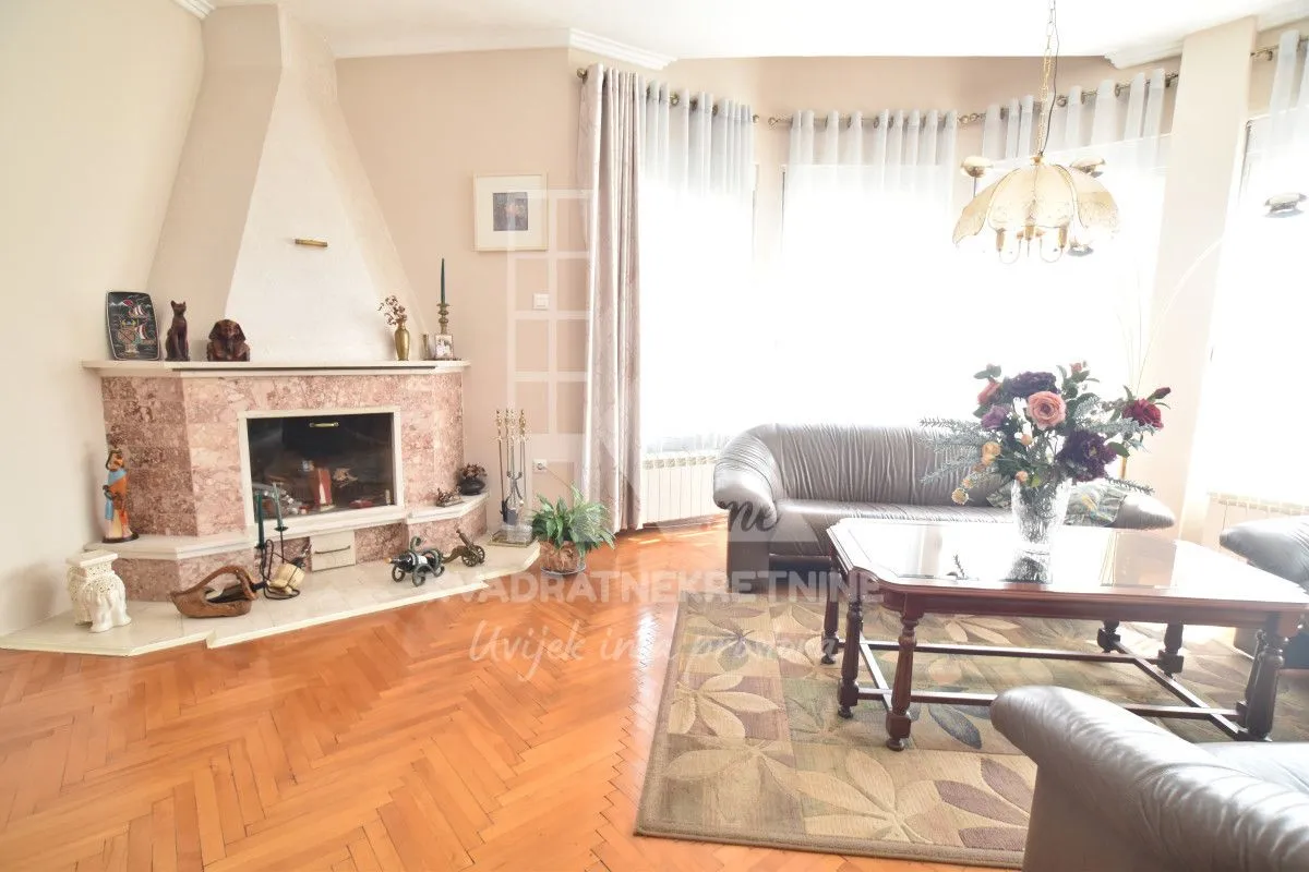 Rent, house, 410m², Donja Gorica, Podgorica