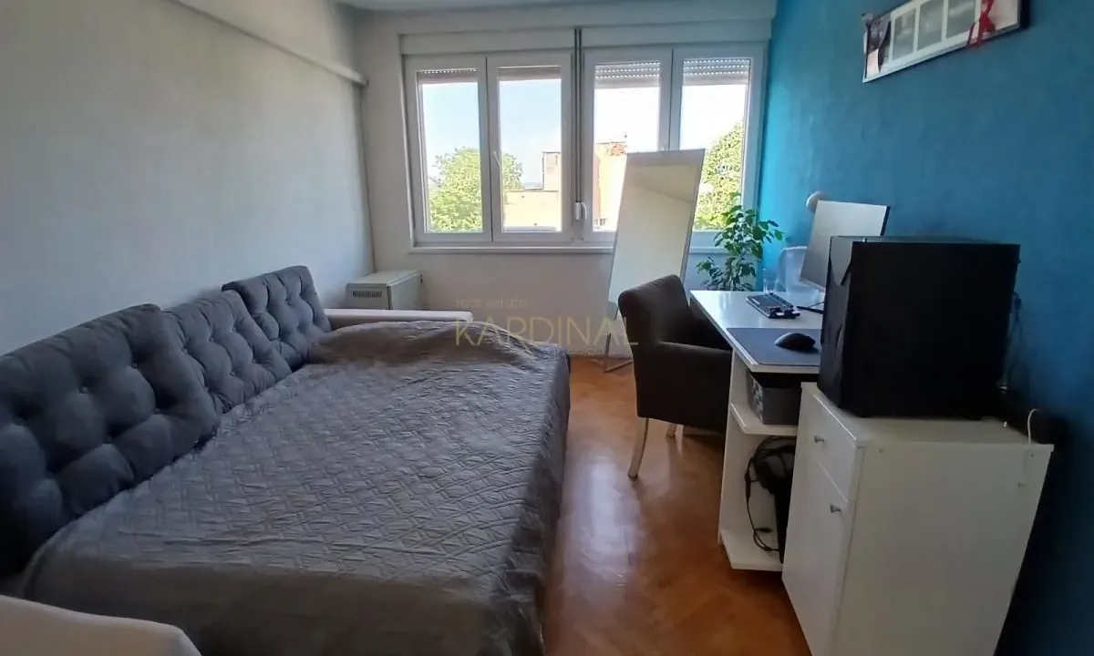Prodaja, dvosoban stan, 66m², Centar, Jagodina