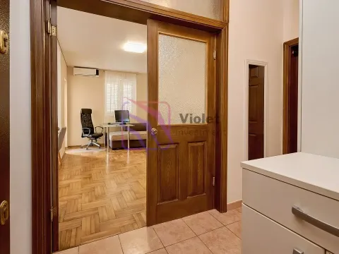 Prodaja, dvosoban stan, 62m², Centar, Budva - image 8