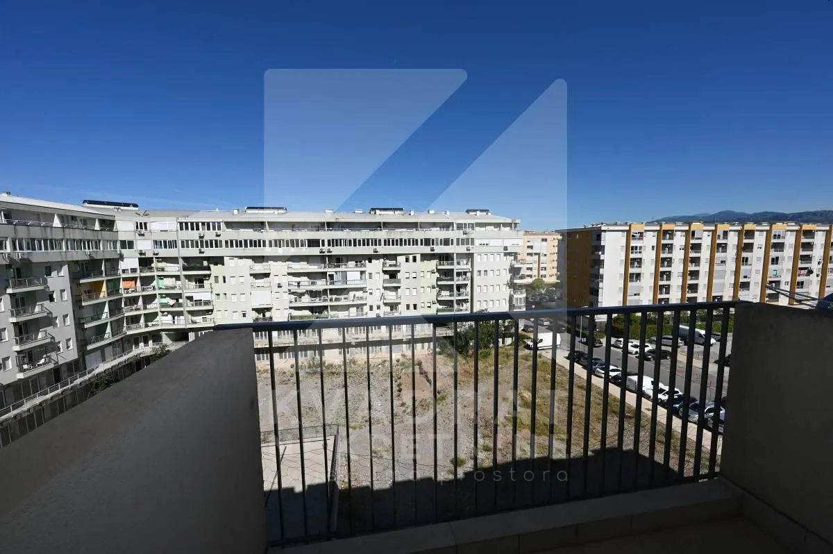 Rent, two bedroom apartment, 65m², Stari Aerodrom, Podgorica