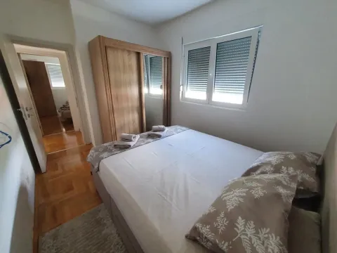 Izdavanje, jednosoban stan, 45m², Budva, Crna Gora - image 6