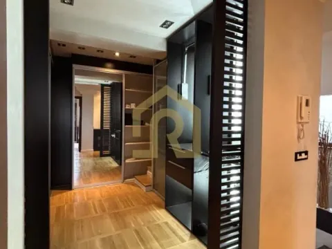 Izdavanje, stan, 240m², Crveni Krst, Beograd - image 18