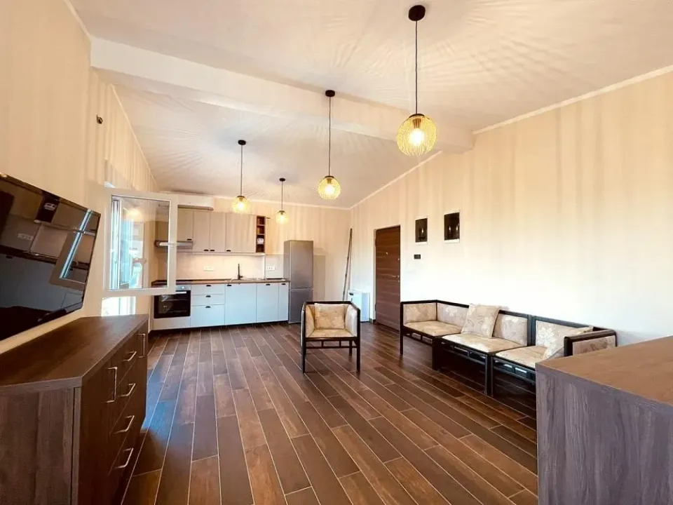 Prodaja, dvosoban stan, 51m², Severni Bulevar, Zvezdara Sve Podlokacije