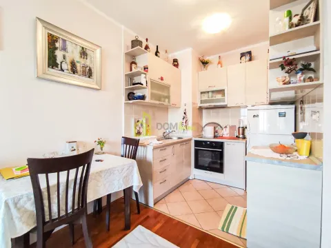 Prodaja, jednosoban stan, 36m², Stari Aerodrom, Podgorica - image 5