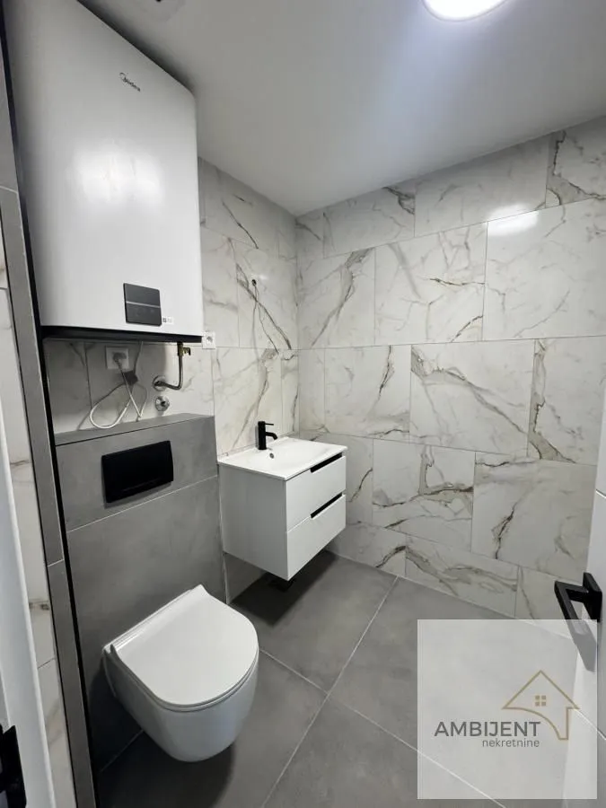 Izdavanje, dvosoban stan, 43m², Stari Banovci, Stara Pazova
