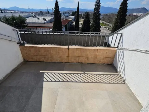 Prodaja, trosoban stan, 80m², Zabjelo, Podgorica - image 10