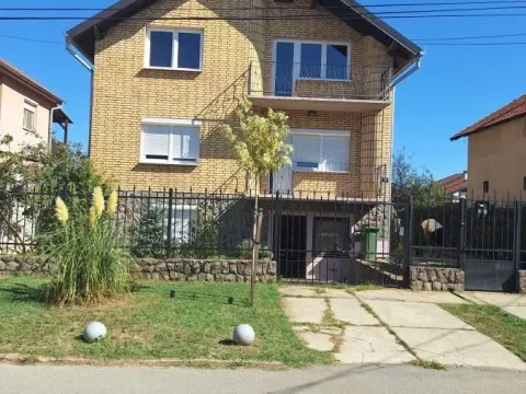 Prodaja, kuća, 360m², Veternik, Novi Sad Sve Podlokacije - image 19