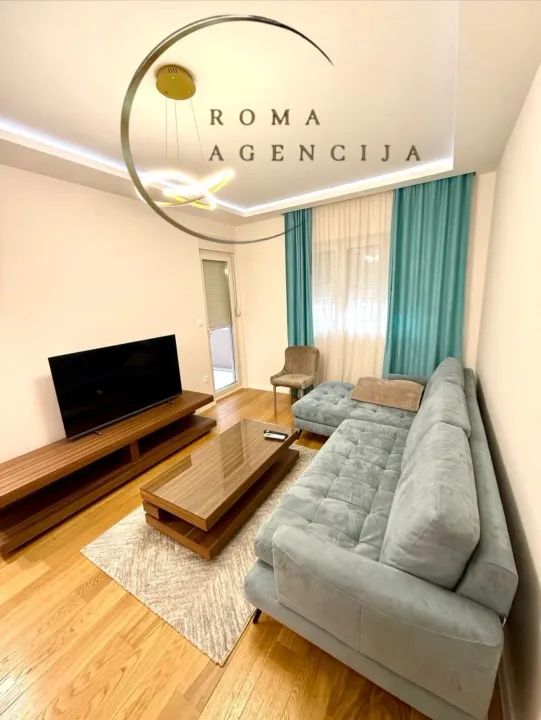 Rent, one bedroom apartment, 47m², Central Point, Podgorica