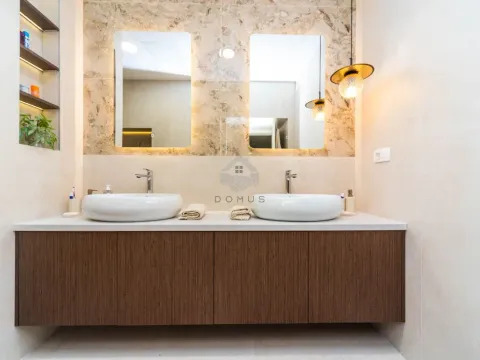 Izdavanje, trosoban stan, 145m², Preko Morače, Podgorica - image 12