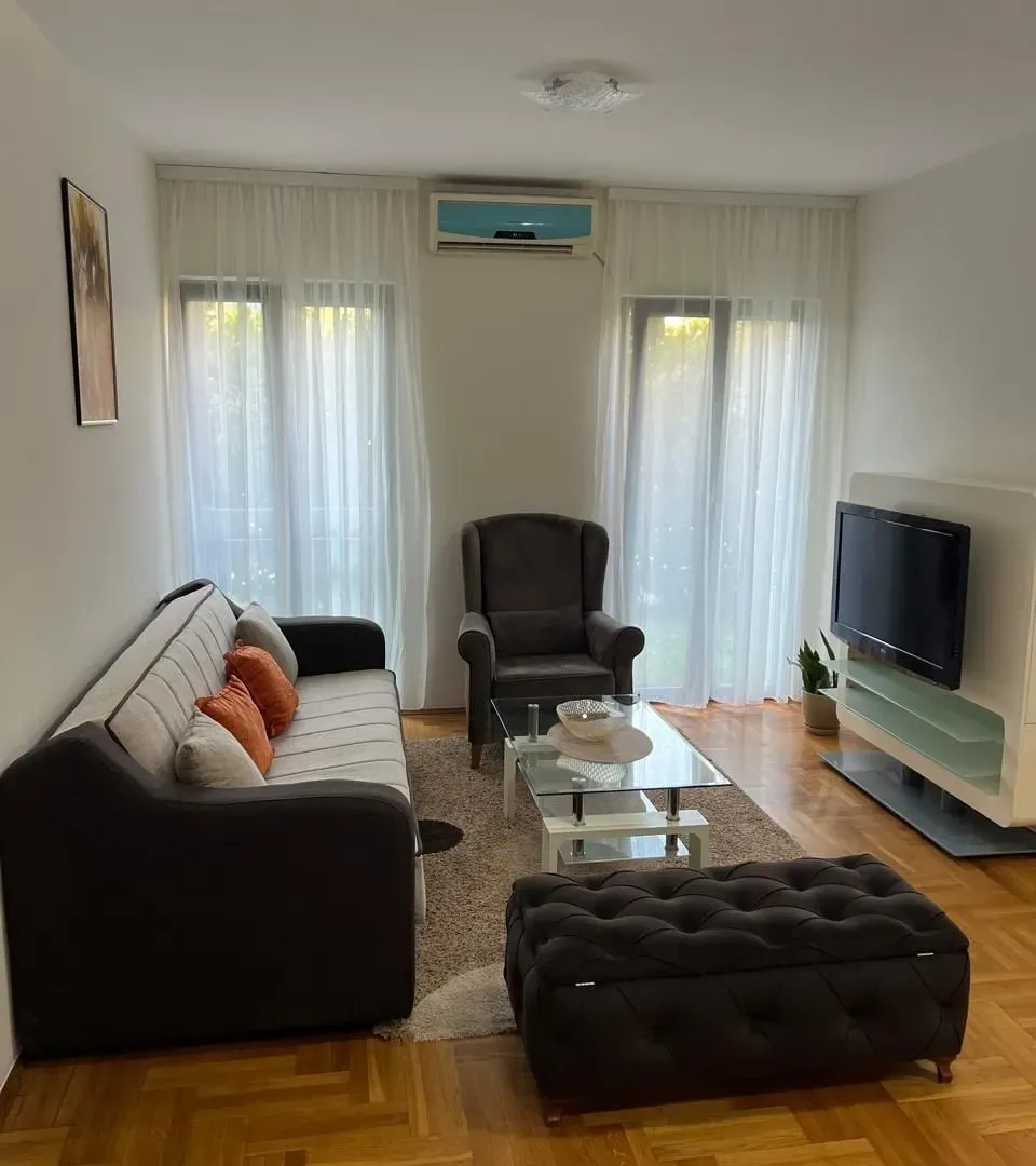 Rent, two bedroom apartment, 47m², City Kvart, Podgorica