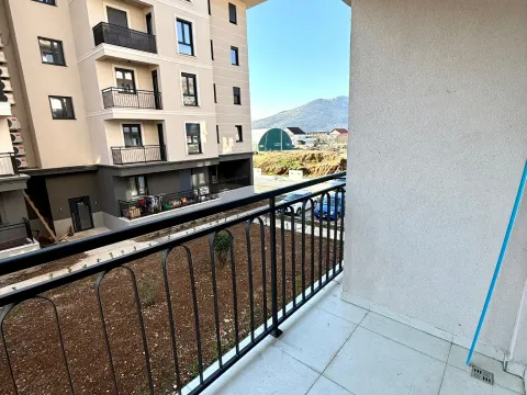 Izdavanje, jednosoban stan, 37m², Tološi, Podgorica - image 9