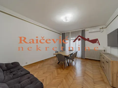Izdavanje, trosoban stan, 102m², Vračar, Šid - image 1