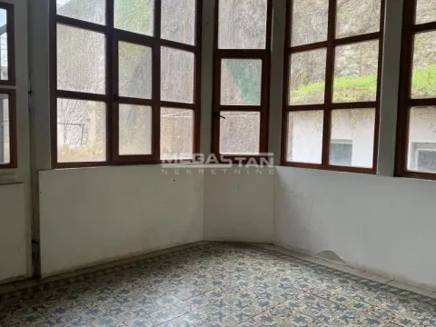 Prodaja, kuća, 312m², Centar, Pančevo - image 2