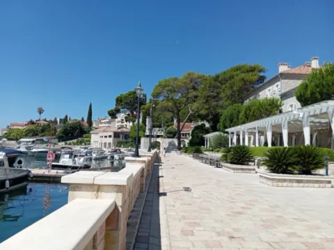 Daily-rent, studio apartment, 28m², Meljine, Herceg Novi - image 11