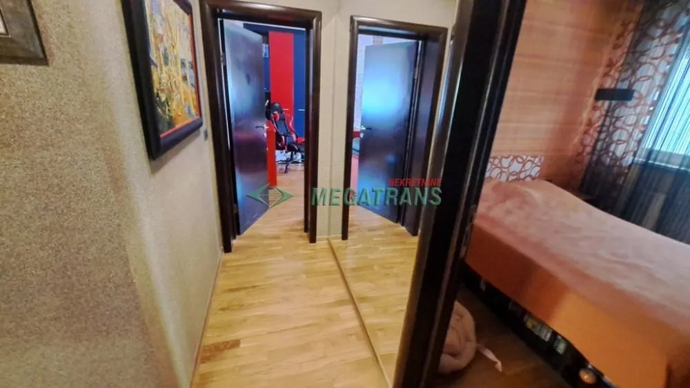 Prodaja, četvorosoban stan, 111m², Grbavica, Novi Sad Sve Podlokacije