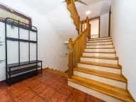 Izdavanje, kuća, 280m², Gorica C, Podgorica - image 12