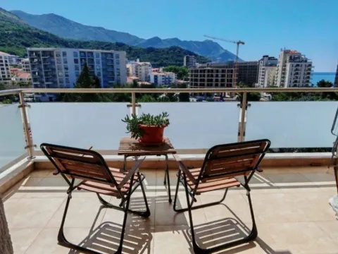 Sale, two bedroom apartment, 71m², Bečići, Budva