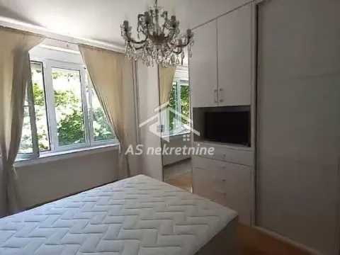 Izdavanje, trosoban stan, 70m², Gundulićev Venac, Beograd - image 7