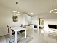 Izdavanje, dvosoban stan, 64m², Bečići, Budva - image 3