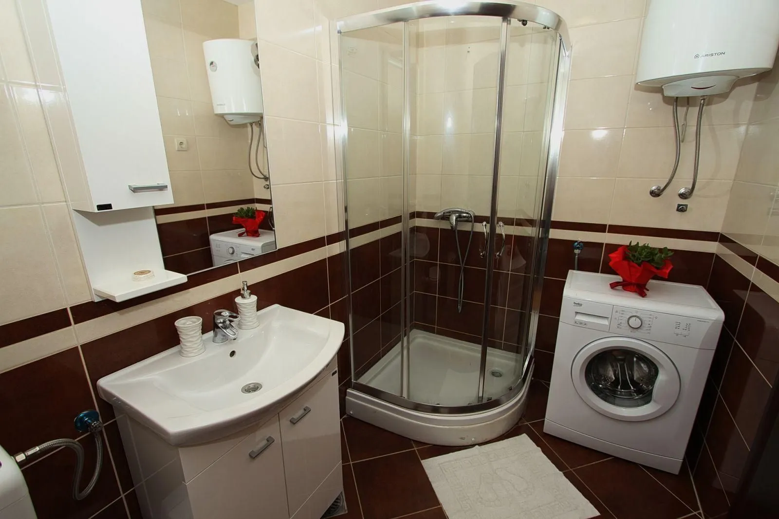 Rent, two bedroom apartment, 70m², Budva, Crna Gora