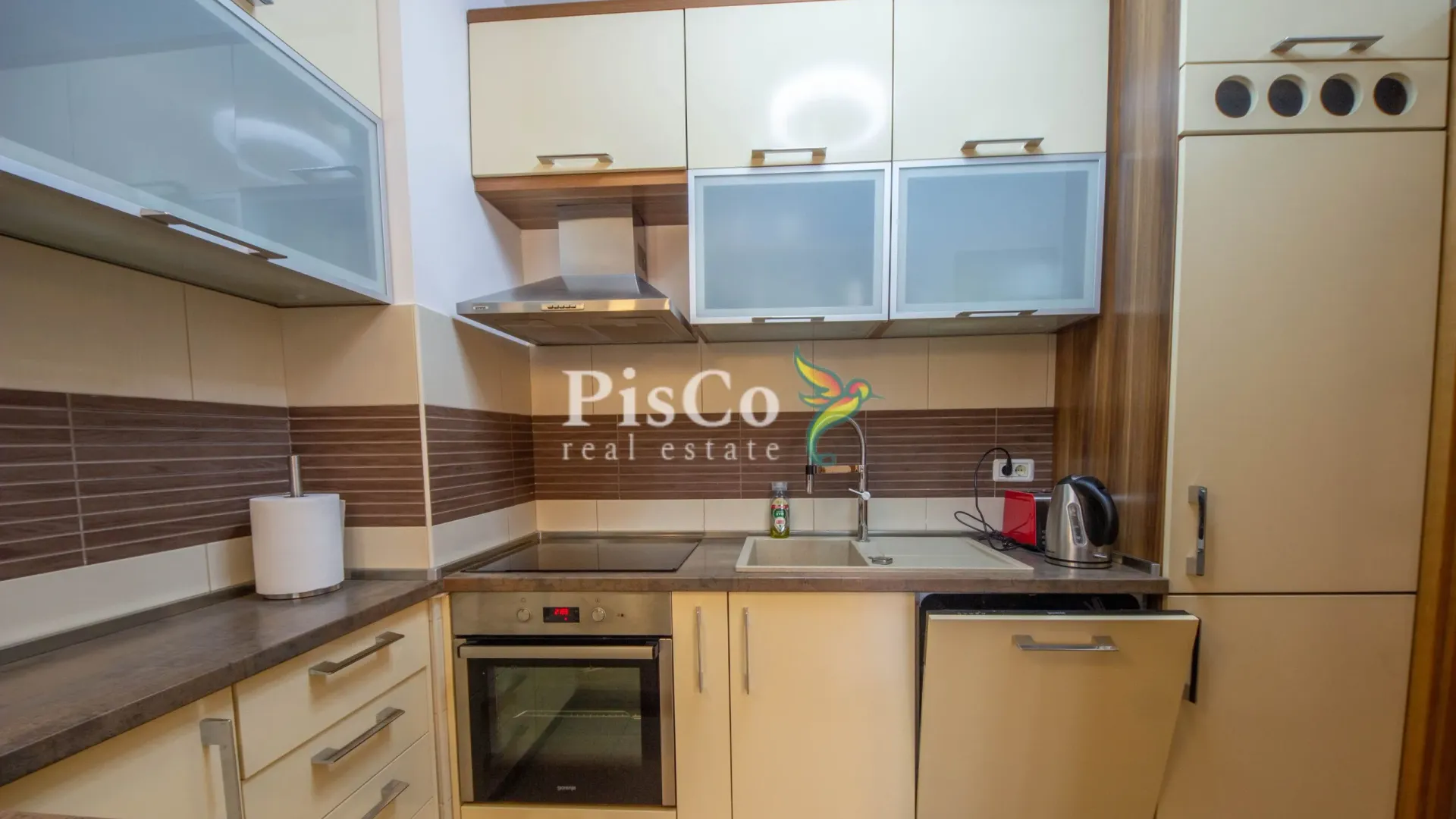 Prodaja, dvosoban stan, 69m², Pobrežje, Podgorica